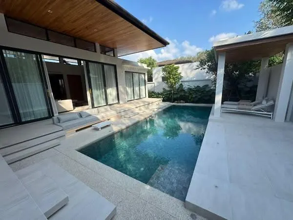 Bangtao Pool Villa